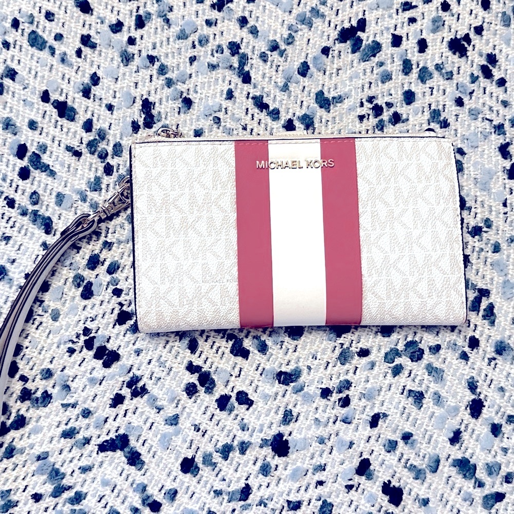 Michael Kors Wallet/Wristlet